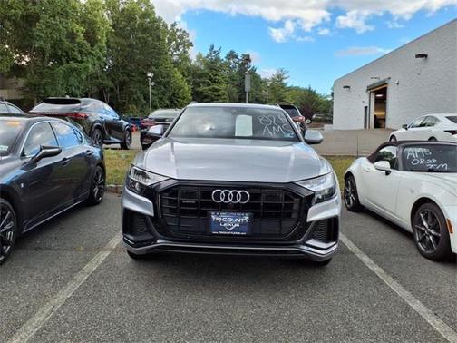 2020 Audi Q8 55 Premium Plus