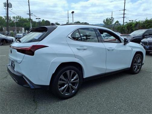 2024 Lexus UX 250h F Sport
