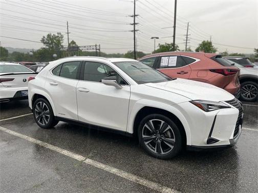 2022 Lexus UX 250h Base