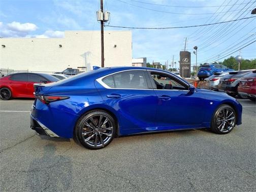 2022 Lexus IS 350 Base