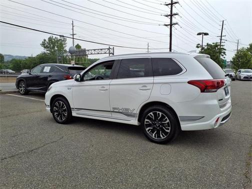 2018 Mitsubishi Outlander PHEV SEL