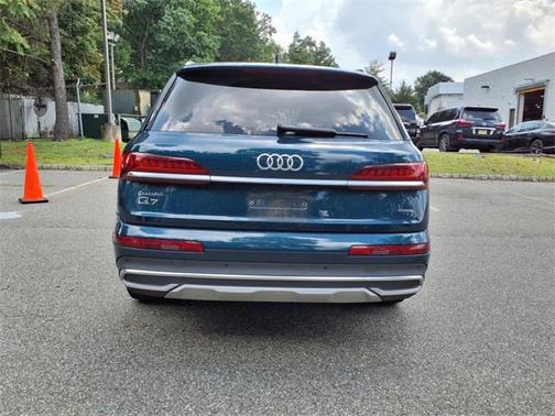 2020 Audi Q7 55 Premium Plus
