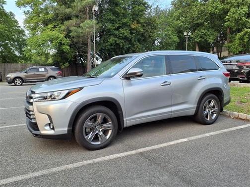 2019 Toyota Highlander Limited Platinum