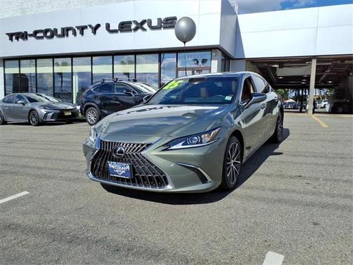2025 Lexus ES 350 Base