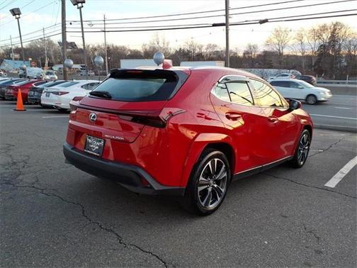 2023 Lexus UX 250h Base