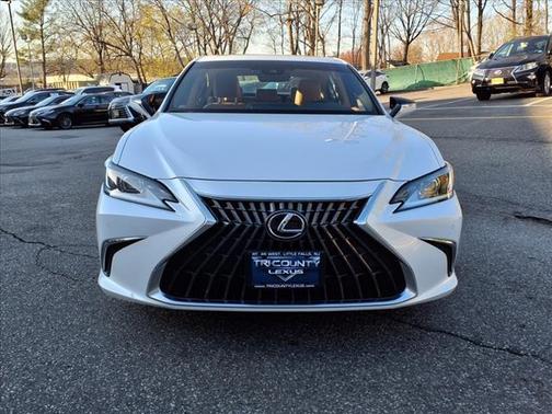 2024 Lexus ES 350 Base