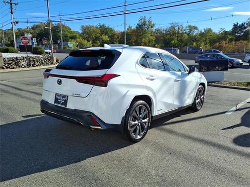 2022 Lexus UX 250h F Sport