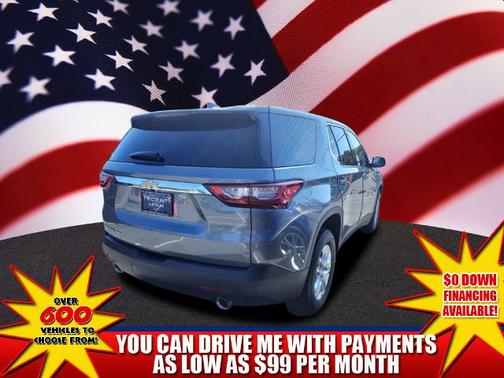 Photo 4 of 21 of 2021 Chevrolet Traverse LS