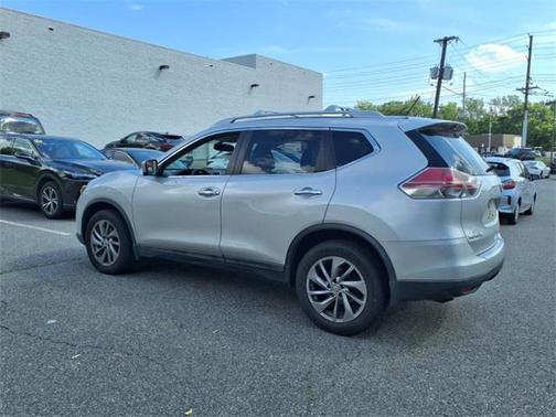 2015 Nissan Rogue SL