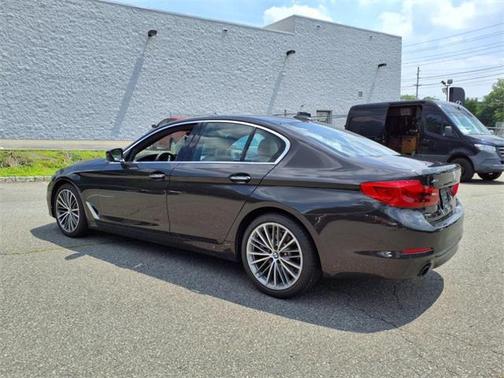 2017 BMW 530 530i xDrive