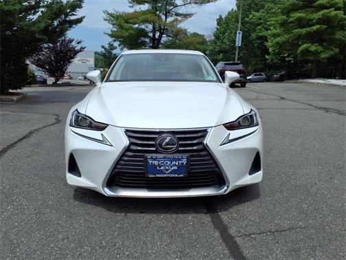 2018 Lexus IS 300 Base