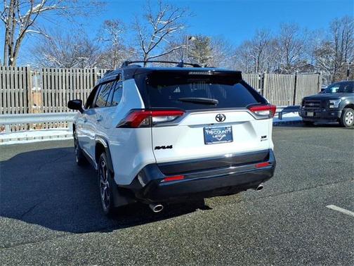 2025 Toyota RAV4 Hybrid SE