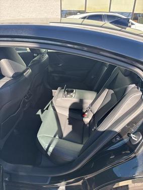 2022 Lexus ES 350 Base