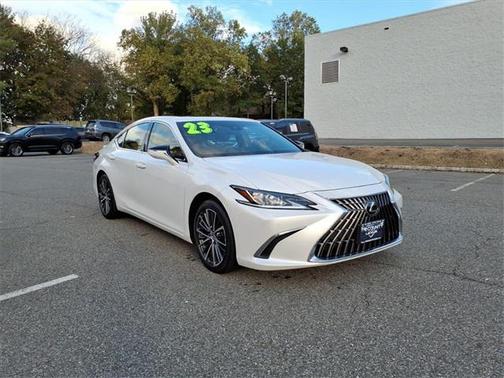 2023 Lexus ES 350 Base