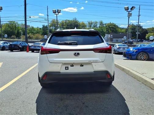 2023 Lexus UX 250h Base