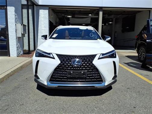 2023 Lexus UX 250h Base