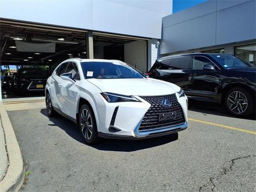 2023 Lexus UX 250h Base