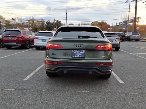 2022 Audi Q5 45 S line Premium