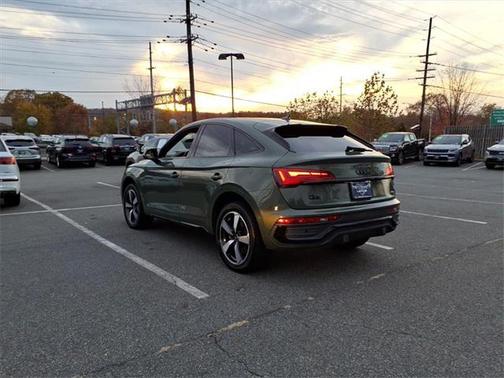 2022 Audi Q5 45 S line Premium