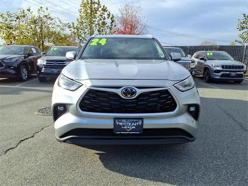 2024 Toyota Highlander XLE