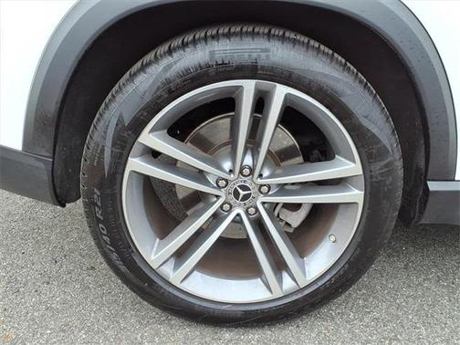 White 2020 Mercedes-Benz GLE 450 AWD 4MATIC SUV