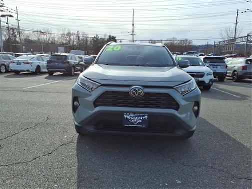 2020 Toyota RAV4 XLE