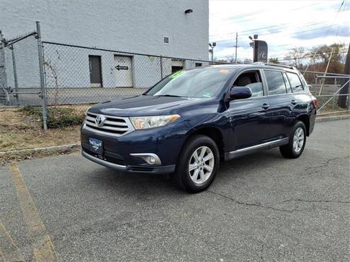 2013 Toyota Highlander SE