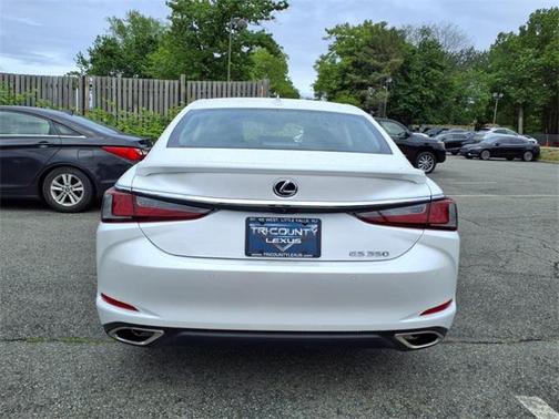 2025 Lexus ES 350 Base