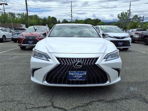 2025 Lexus ES 350 Base