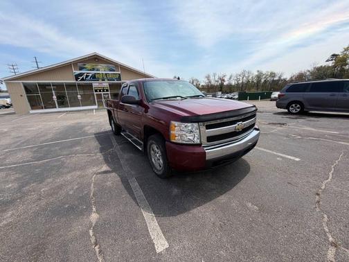 Dark Cherry Metallic 2008 Chevrolet Silverado 1500 LT1 Extended Cab