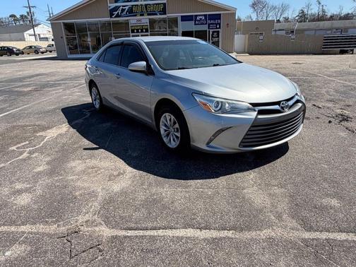 Celestial Silver Metallic 2015 Toyota Camry LE