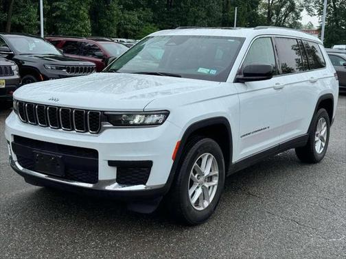 2022 Jeep Grand Cherokee L Laredo