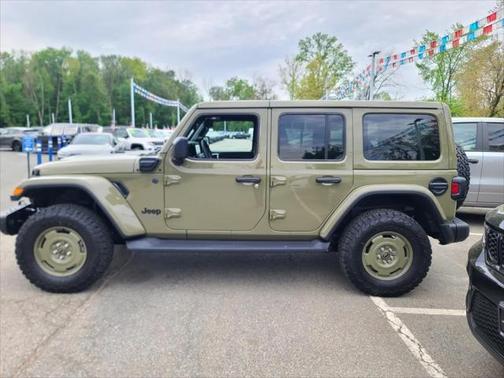 2025 Jeep Wrangler 4xe Willys