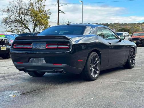 2022 Dodge Challenger R/T