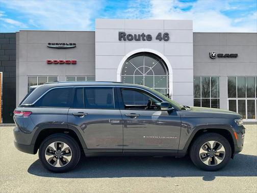 2023 Jeep Grand Cherokee 4xe Base