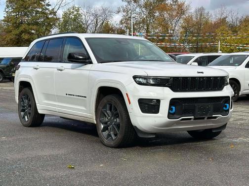 2023 Jeep Grand Cherokee 4xe 30th Anniversary