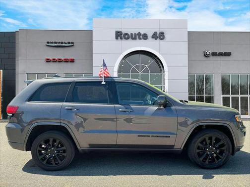 2021 Jeep Grand Cherokee Laredo