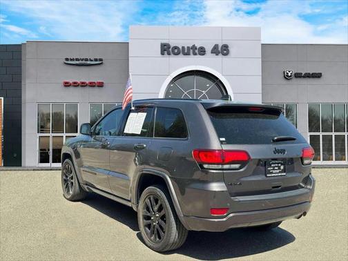 2021 Jeep Grand Cherokee Laredo