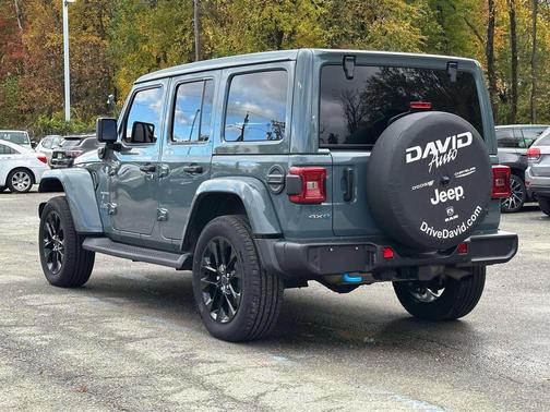 2024 Jeep Wrangler 4xe Sahara
