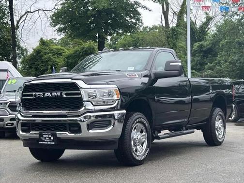 2024 RAM 2500 Tradesman Regular Cab 4x4 8' Box