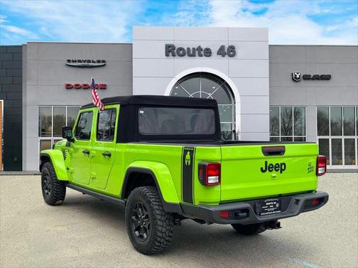 2021 Jeep Gladiator Willys 4x4
