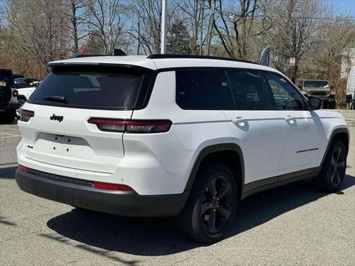 2023 Jeep Grand Cherokee L Altitude
