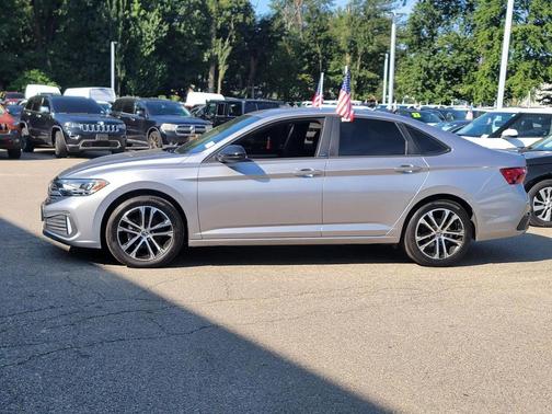 2024 Volkswagen Jetta 1.5T Sport