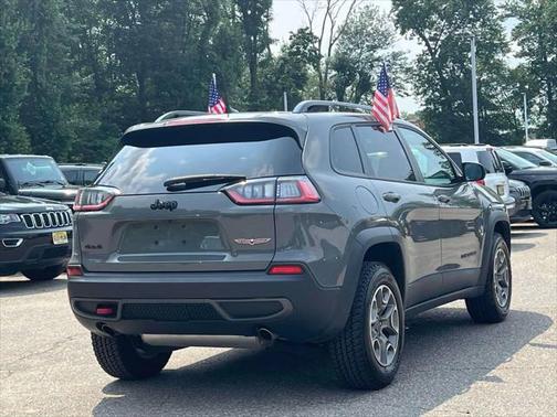 2023 Jeep Cherokee Trailhawk