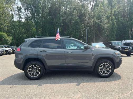 2023 Jeep Cherokee Trailhawk