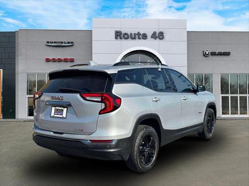 2022 GMC Terrain AWD AT4
