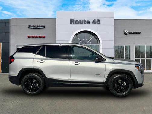 2022 GMC Terrain AWD AT4