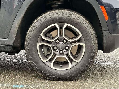 Midnight Sky 2023 Jeep Grand Cherokee 4xe Trailhawk