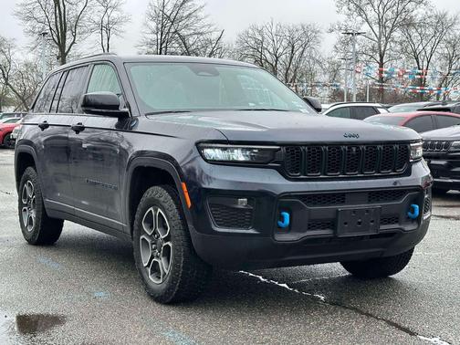 Midnight Sky 2023 Jeep Grand Cherokee 4xe Trailhawk