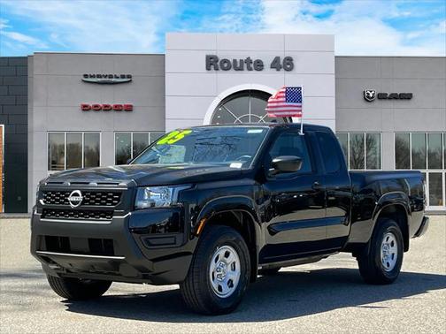 2025 Nissan Frontier S
